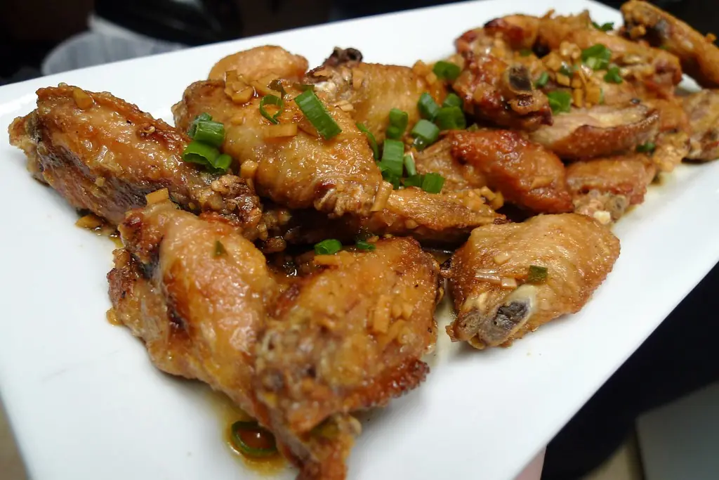 Cánh gà thứ Tư