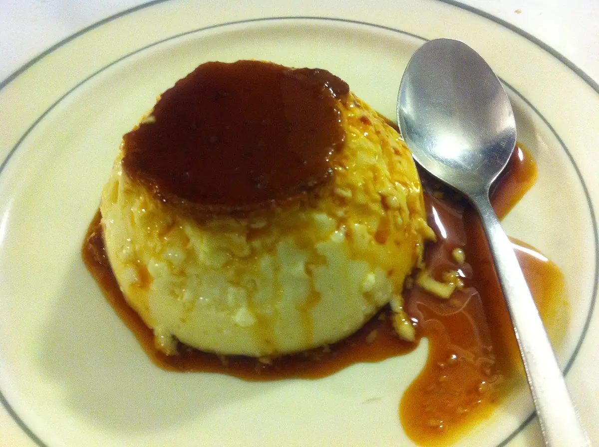 Bánh flan caramen + dưa hấu