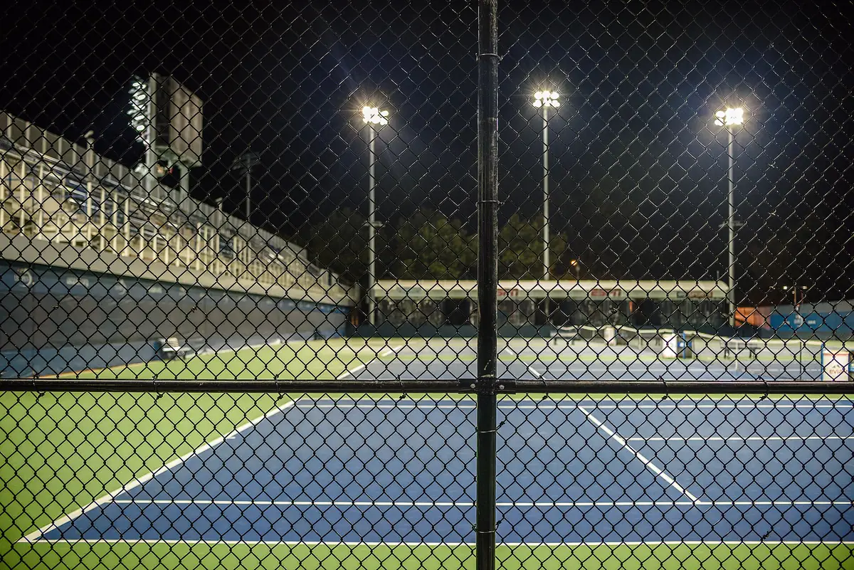 Sân tennis