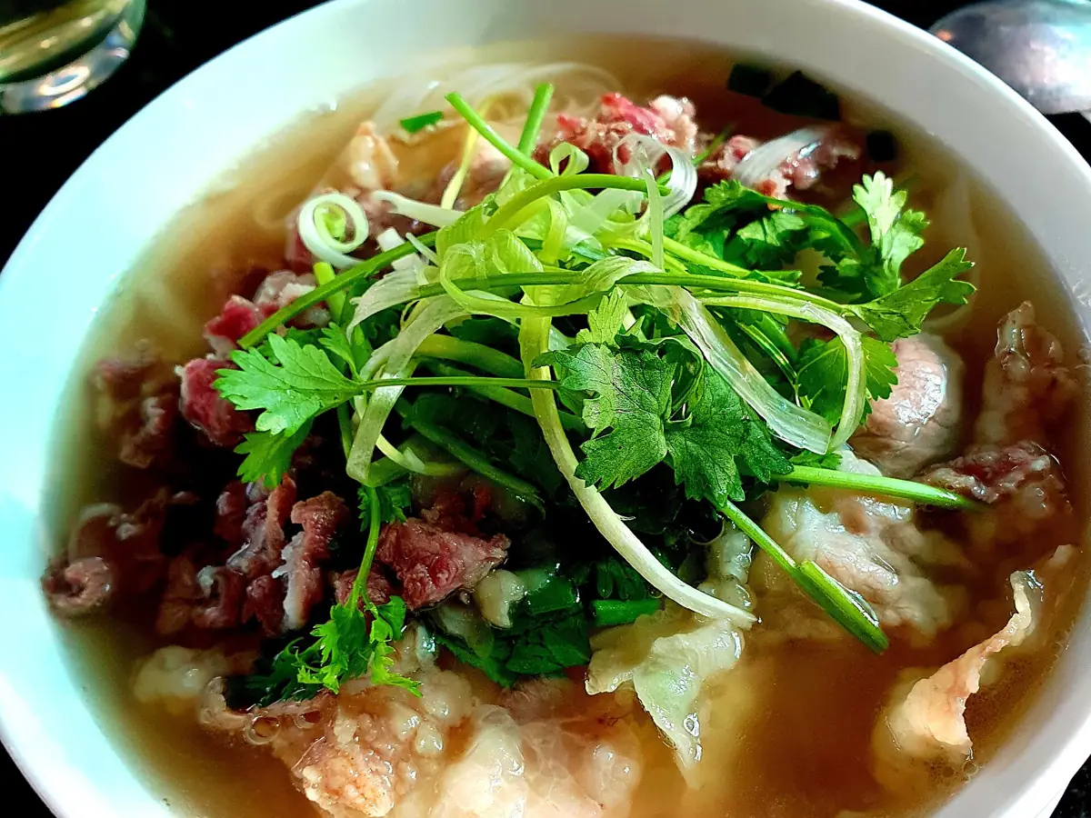 Ảnh chụp tại Phở 10 Lý Quốc Sư