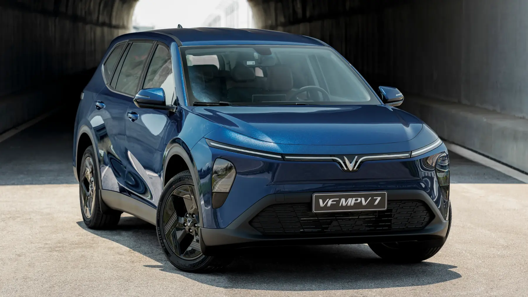VinFast VF MPV 7 ngoại thất 1